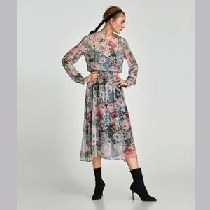 Zara Midi Floral Dress In Black